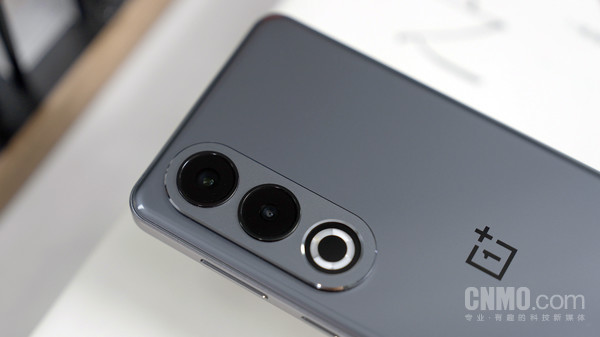 一加 Ace 3V評測:多(duō)維跨越式提升 掀起AI普及風暴 一加 Ace 3V評測:多(duō)維跨越式提升 掀起AI普及風暴