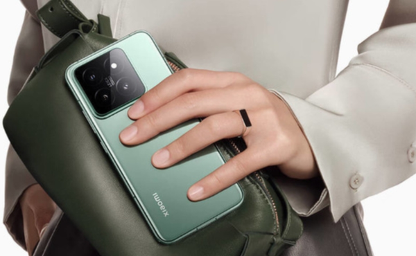 小米15系列現身數據庫 或10月(yuè)發布 首發骁龍8 Gen4 小米15系列現身數據庫 或10月(yuè)發布 首發骁龍8 Gen4